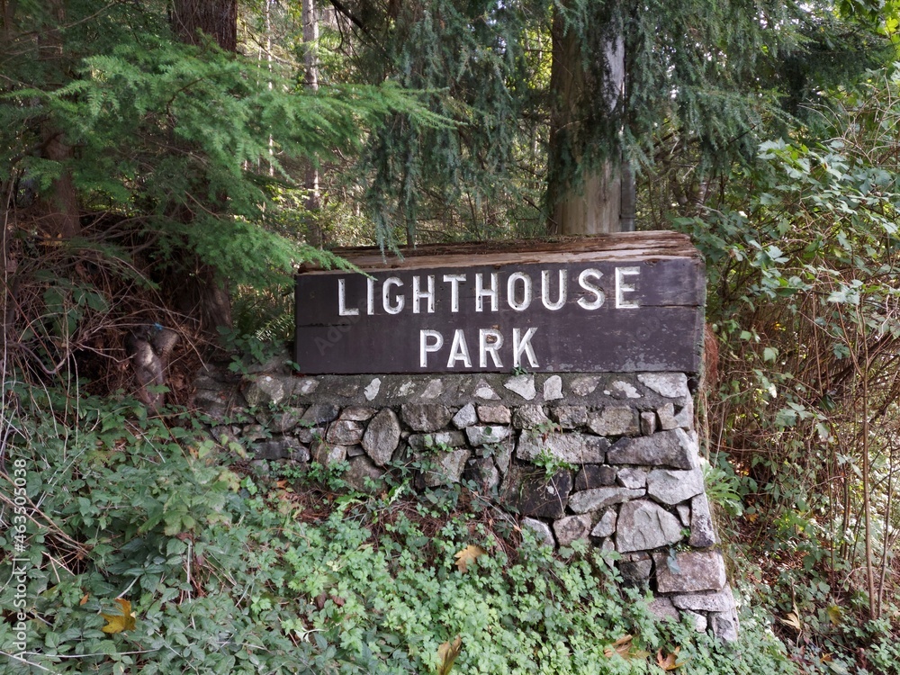 Lighthouse Parl sign