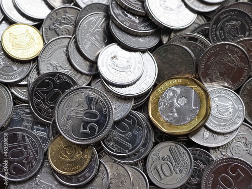 シンガポールの硬貨　バラ積み