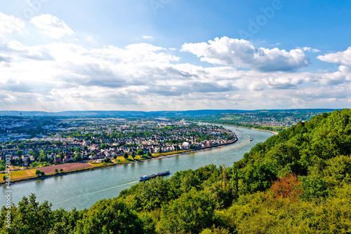 Deutsches Eck am Zusammenfluss von Rhein und Mosel in Koblenz, Rheinland-Pfalz, Deutschland, Europa