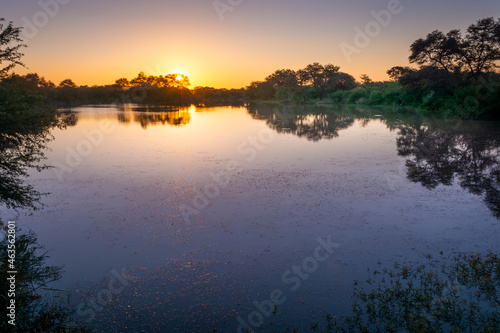 Fototapeta Naklejka Na Ścianę i Meble -  Marakele national park sunset lake.