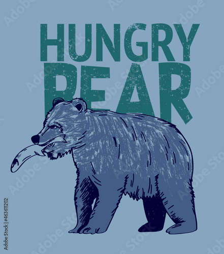 OSO HAMBRIENTO COMIENDO PESCADO