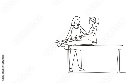 Continuous one line drawing people massage, professional relax therapy, medical health, female masseur. Woman sitting on couch, medicine wellness therapist specialist. Single line draw design vector