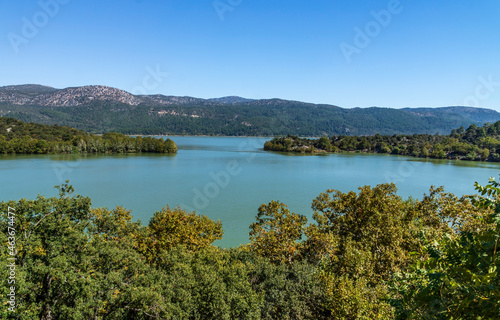 Located in Isparta Eğirdir, Turkey, Lake Kovada National Park is getting ready for autumn... © Ali Kemal