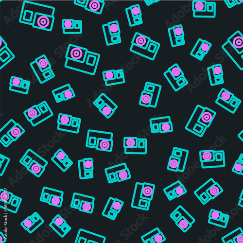 Line Action extreme camera icon isolated seamless pattern on black background. Video camera equipment for filming extreme sports. Vector