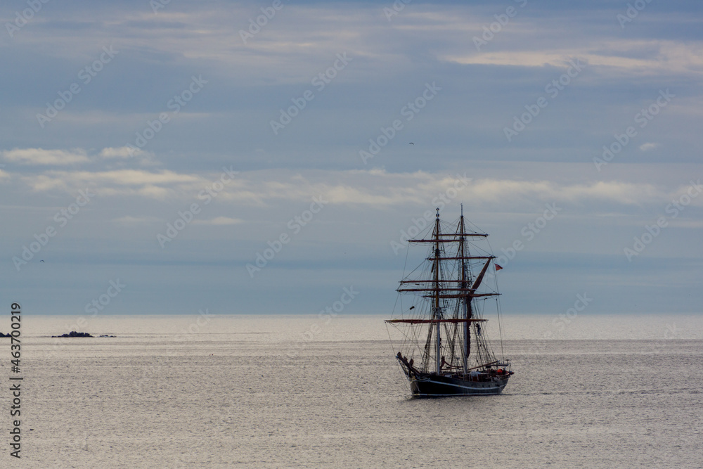 ship in the sea, sailboat 