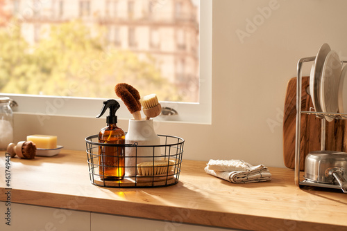 Natural products for washing dishes