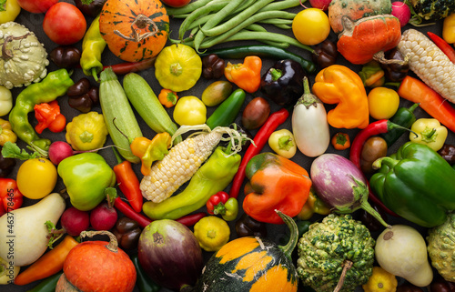 Fototapeta Naklejka Na Ścianę i Meble -  Background with fresh autumn vegetables, organic healthy farm products, top view