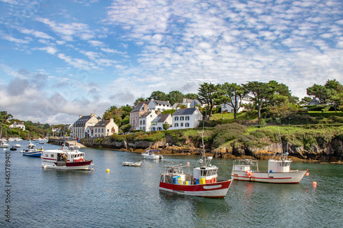 Clohars-Carnoët. Doëlan. Chalutiers dans la ria de la Laïta.  Finistère. Bretagne