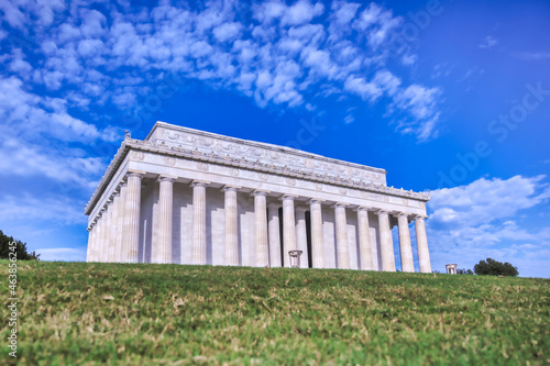 Obraz na płótnie The Lincoln Memorial in Washington, D.C. w salonie