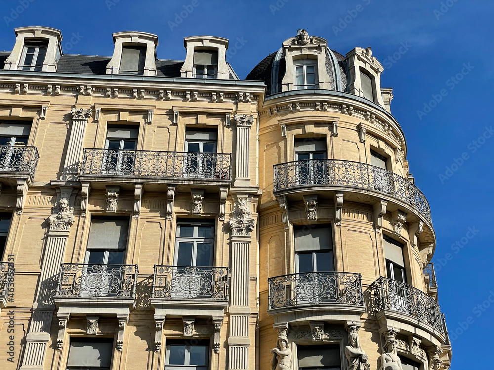 Fototapeta premium facade immeuble gros plan