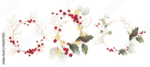 Fototapeta Naklejka Na Ścianę i Meble -  Christmas invitation design. Watercolor postcard for holiday. Berries, gold and herbs