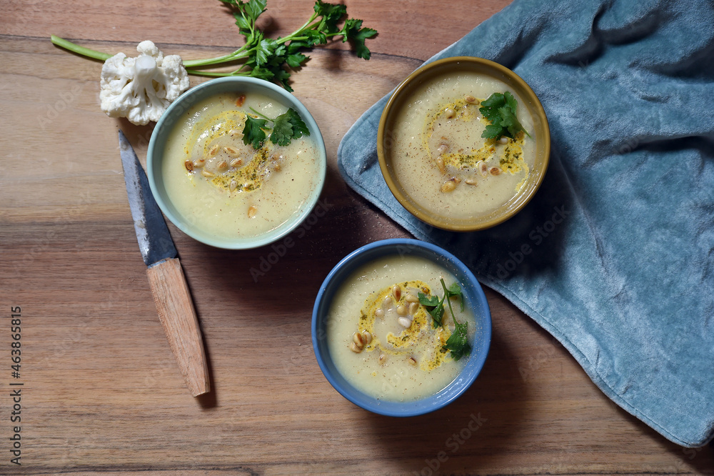 Cauliflower soup with roasted pine nuts, nutmeg and saffron Cauliflower soup with roasted pine nuts, nutmeg and saffron