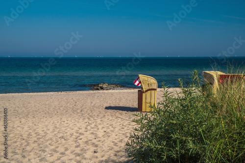 Am einsamen Ostseestrand von Niendorf