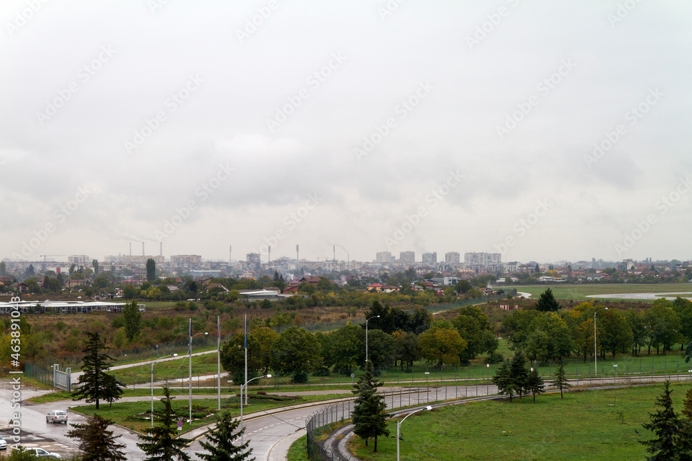 Panoramica, panoramic, vista, view o skyline de la ciudad de Sofia en el pais de Bulgaria