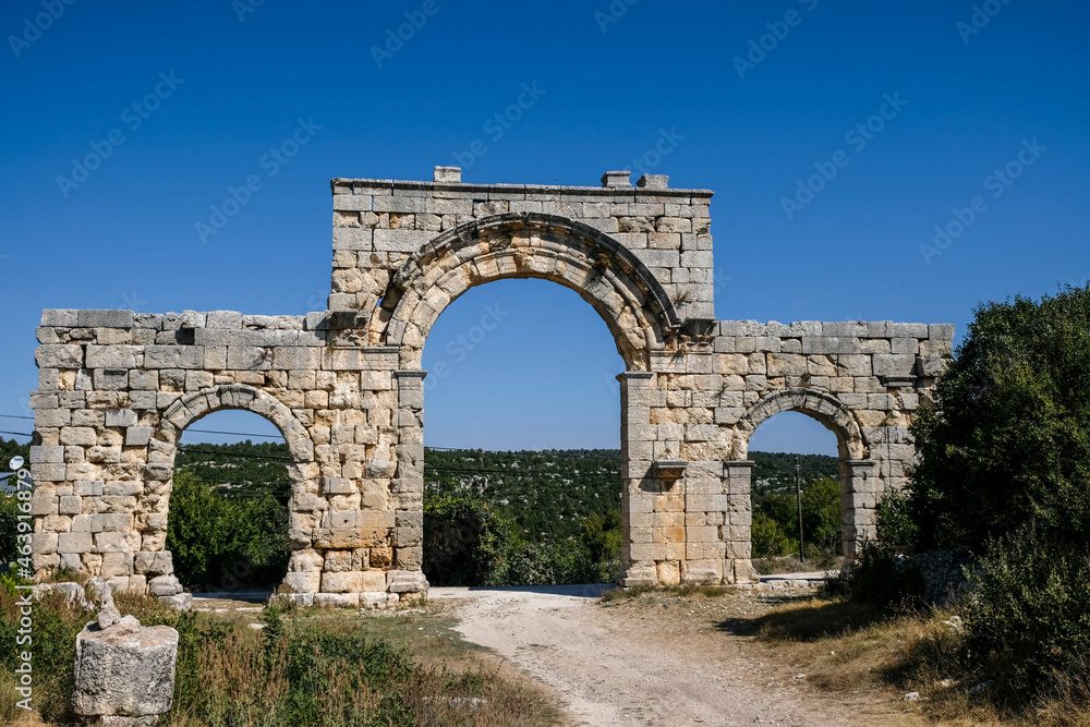 Zeus Olbios Temple, ancient Anatolian architecture of the Hellenistic period in the Roman province of Isauria, in present-day Uzuncaburc, Silifke, Mersin, Turkey