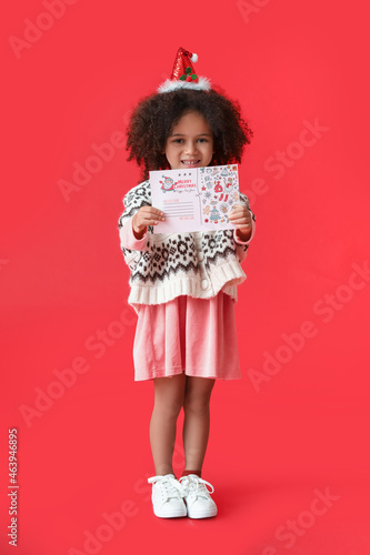 Cute African-American girl ...