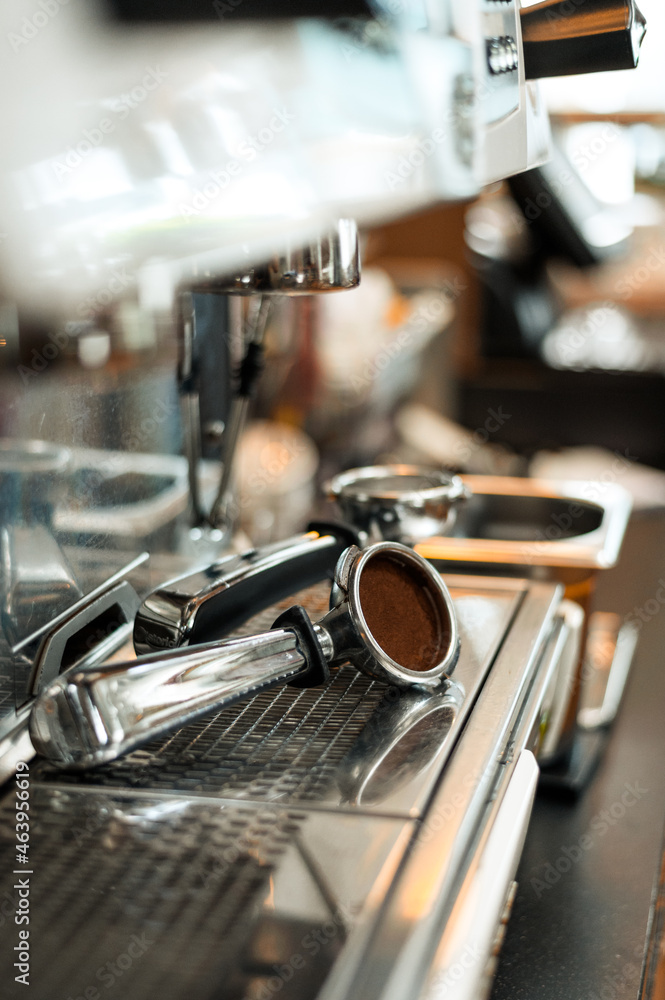 coffee tamper to the coffee machine coffee tamper to the coffee machine