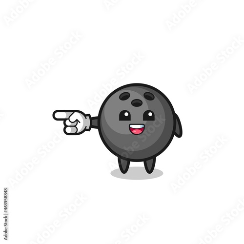 bowling cartoon with pointing left gesture