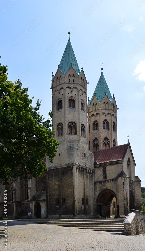 Historische Kirche in der Altstadt von Freyburg am Fluss Unstrut, Sachsen - Anhalt