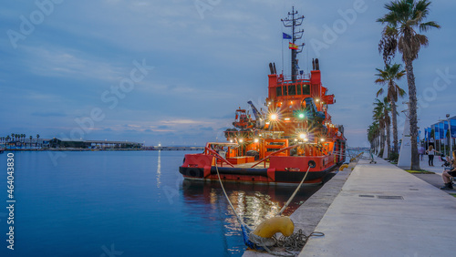 Barco o Buque de salvamento marítimo de alta mar MARTA MATA amarrado en Alicante photo