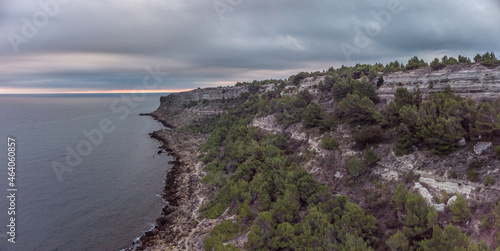 Lever de soleil sur Leucate La Franqui dans l'Aude (france) photo