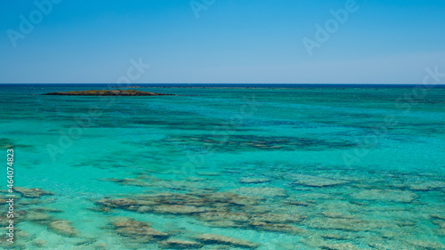 Fototapeta Naklejka Na Ścianę i Meble -  beautiful transparent sea on the island of elafonisi