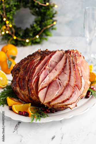 Fotografie Spiral sliced Christmas ham with orange honey glaze