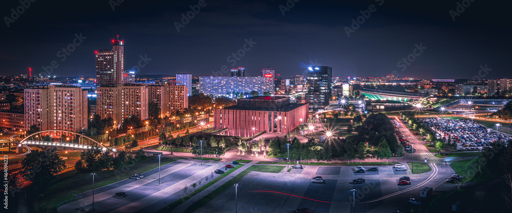 Naklejka premium Nocna panorama Katowic | Górny Śląsk, Katowice 