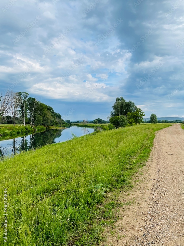 Obraz premium landscape with river