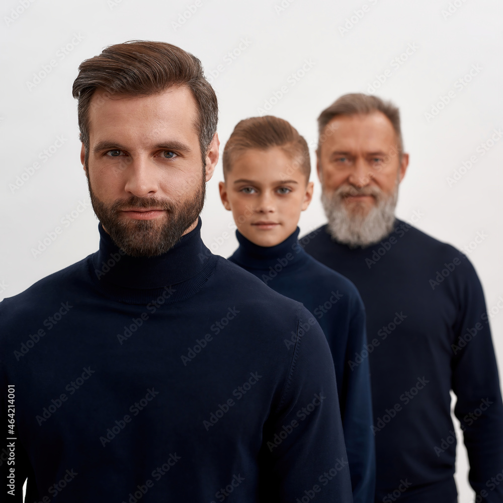 Portrait of middle offspring with male generations Portrait of middle offspring with male generations