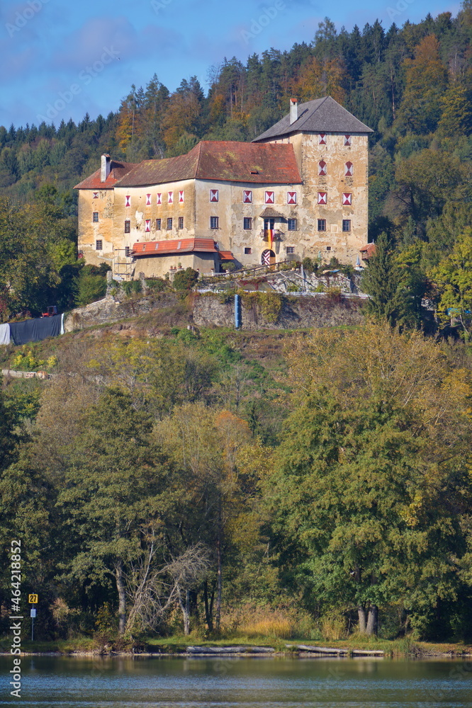 Burg Neudenstein ( 