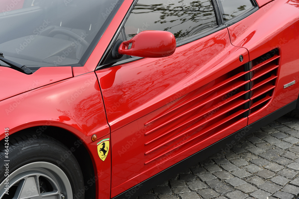 Ferrari Testarossa  Stock  Adobe Stock
