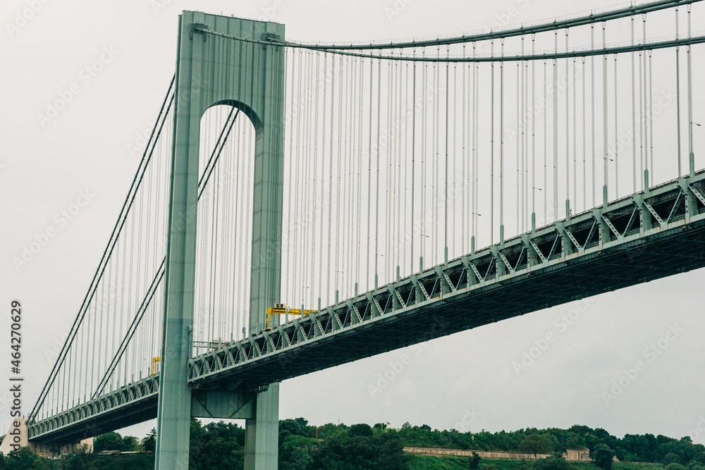 Fototapeta premium Bridge on water