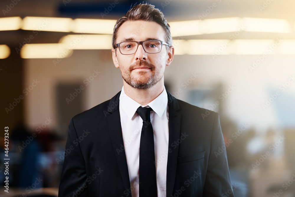 Naklejka premium Facing business head on