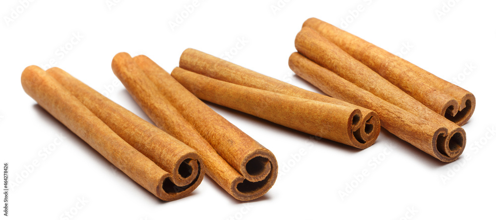 Cinnamon sticks, isolated on white background Cinnamon sticks, isolated on white background