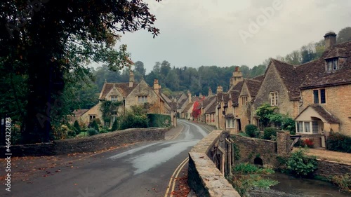 English village, October 2021, cotswolds autumn, brige
 photo