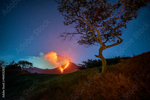 Volcán Pacaya Guatemala  photo