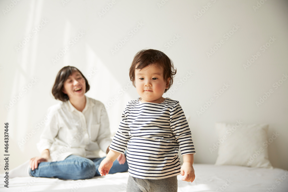 男の子とお母さん