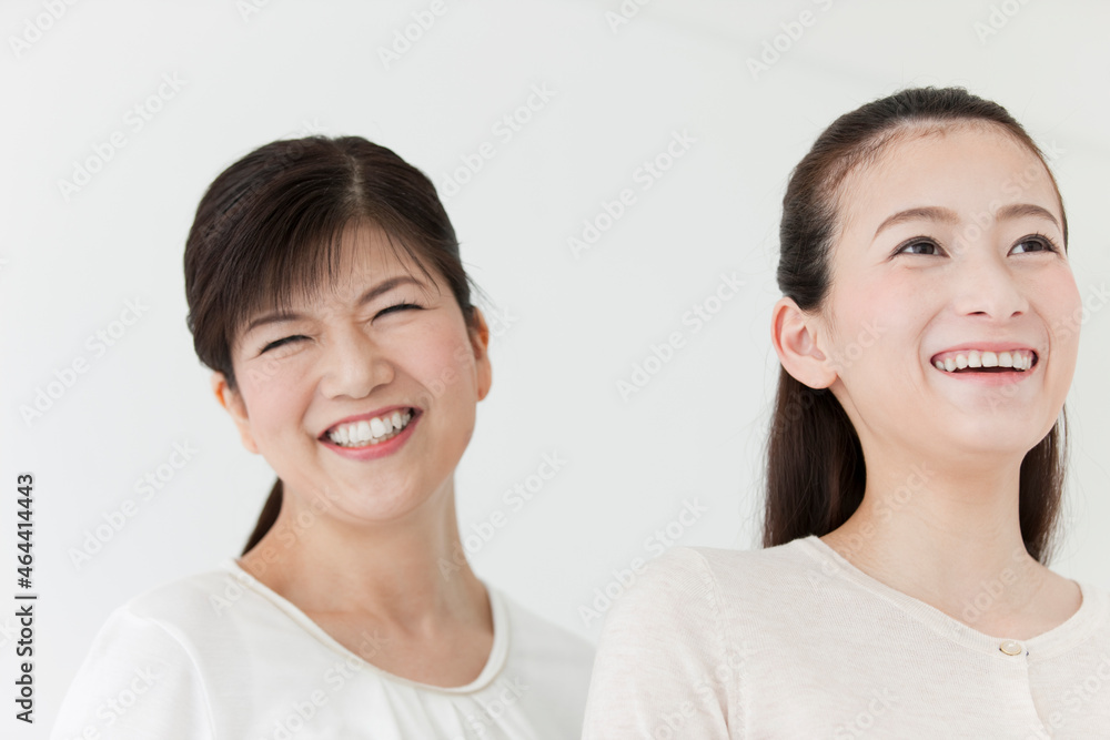 笑顔の親子 笑顔の親子