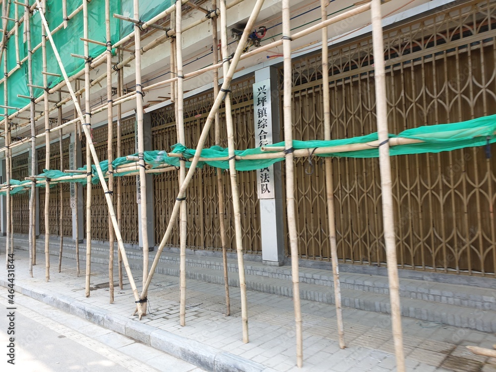 Fototapeta premium Yangshuo Guilin Chinese city village architecture landscape culture river lake