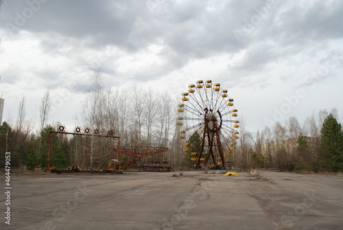 Urbex, amusement park, ferris wheel in Prypiat, Chernobyl Nuclear Power Plant (ChNPP), Tchernobyl, Pripiat, Ukraine, 2007
