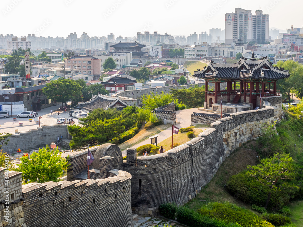 Obraz premium Hwaseong Fortress or Suwon Hwaseong is a fortification surrounding the centre of Suwon