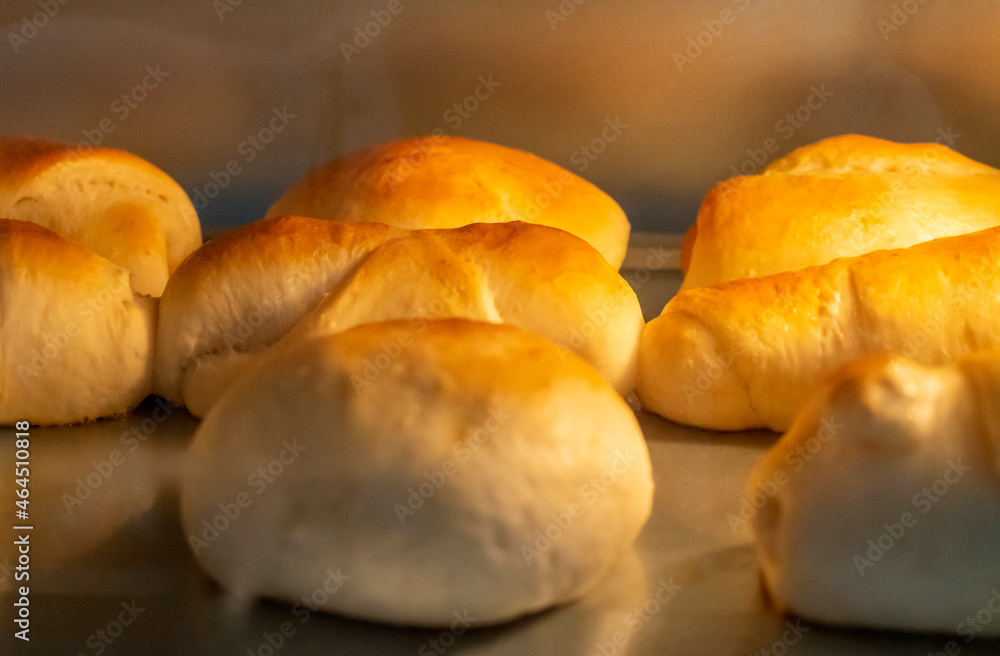 bread being baked in the oven It's delicious and popular with people bread being baked in the oven It's delicious and popular with people