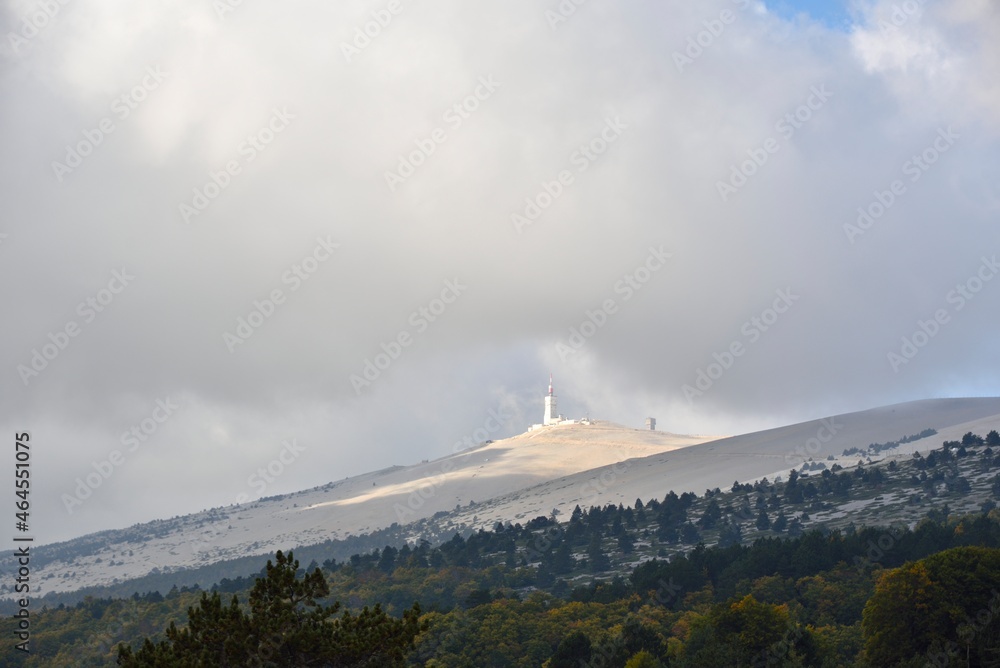Le Mont Ventoux (Vaucluse)
 - obrazy, fototapety, plakaty 