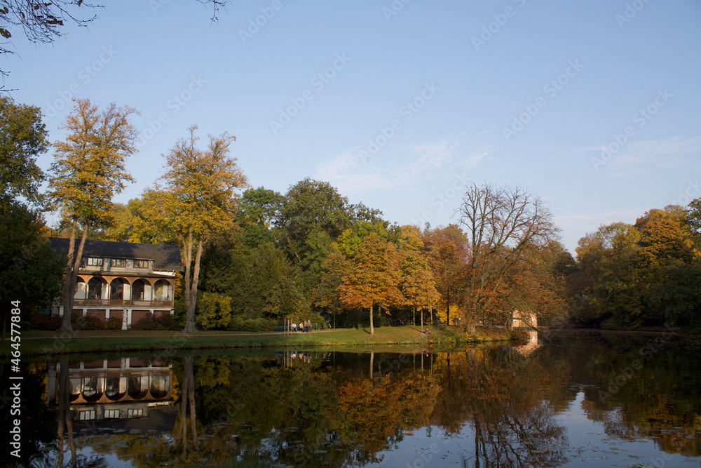 Fototapeta premium Bürgerpark | Landschaft im Frühherbst