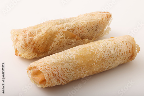 ベトナム風　豚肉と春雨の揚げ春巻き