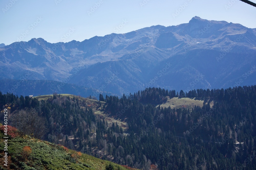 Obraz premium Beautiful landscapes of mountain ranges of the Caucasus Mountains in the Krasnaya Polyana region of Sochi, Russia