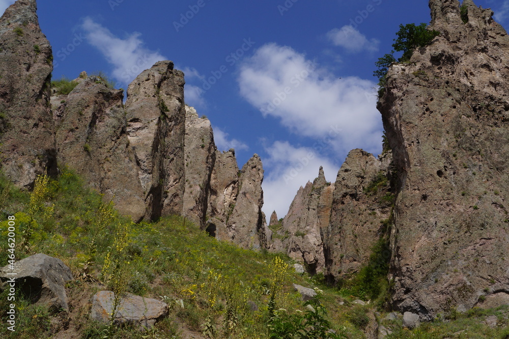 アルメニア・ゴリスの丘にある奇岩群