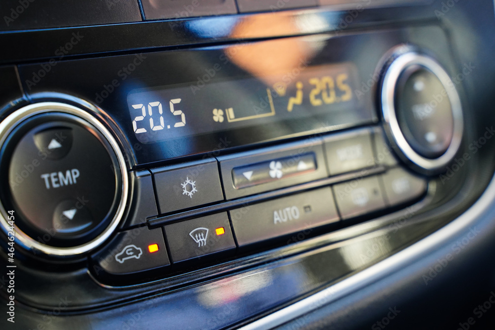 Temperature button and climate control in a car. Temperature button and climate control in a car.