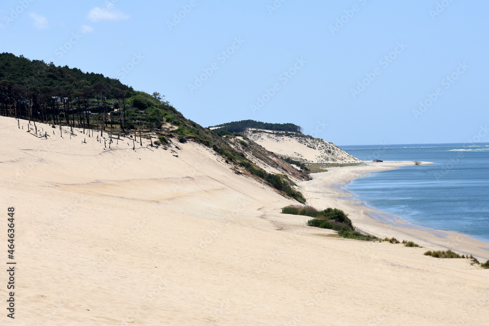 France, Aquitaine, côte Atlantique, dunes et plages à la sortie du bassin d'Arcachon.